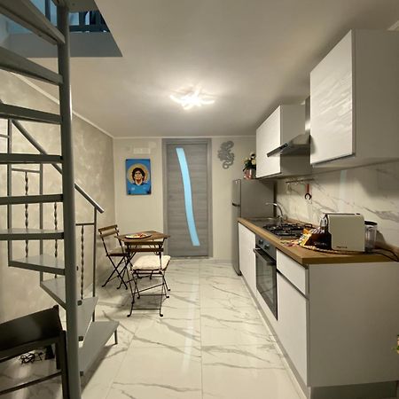 O Vascio E Maradona Apartment Napoli Bagian luar foto