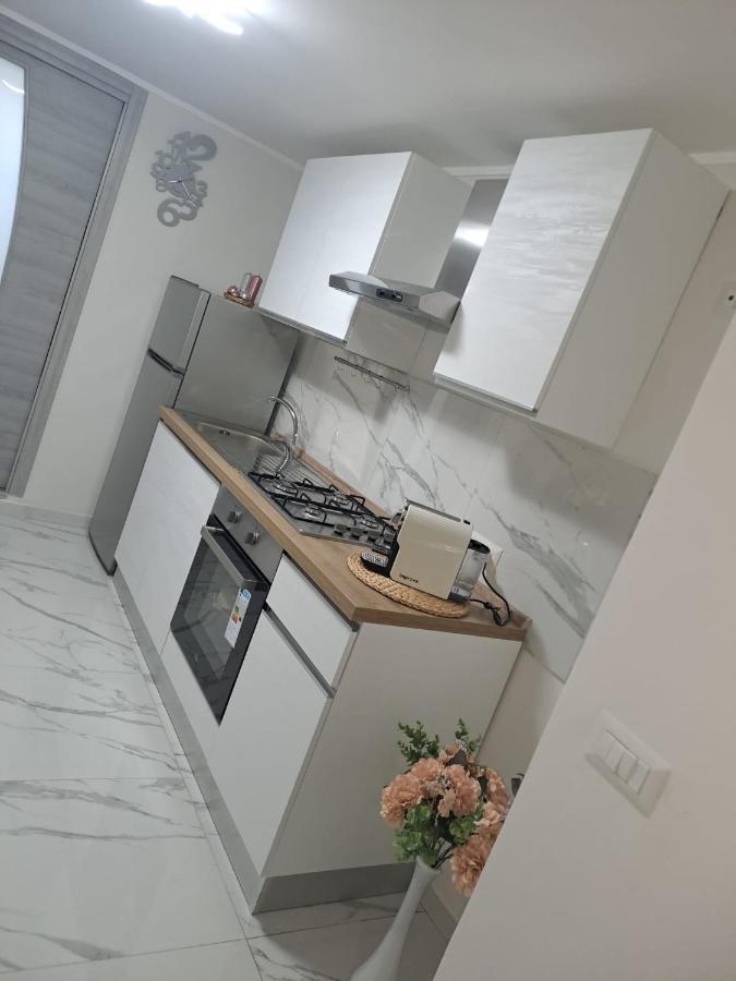 O Vascio E Maradona Apartment Napoli Bagian luar foto